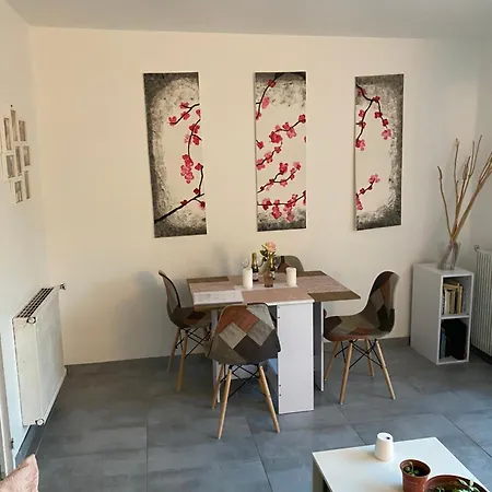 Homestay Maison De Famille Lormont